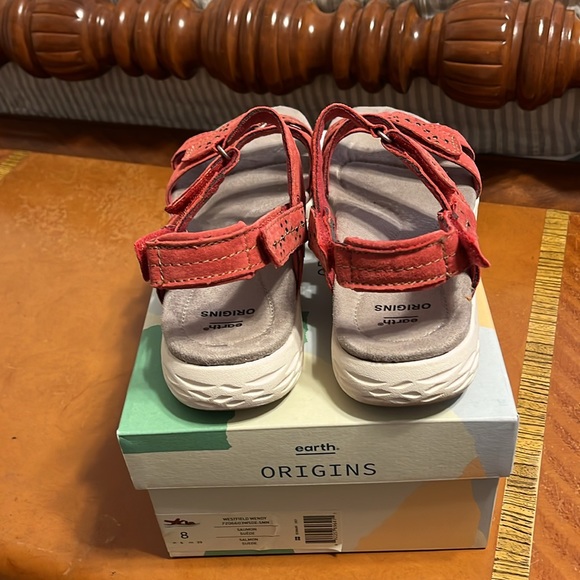 Earth Origins Westfield Wendy Suede Sandals Suze 8 Salmon - Picture 2 of 5